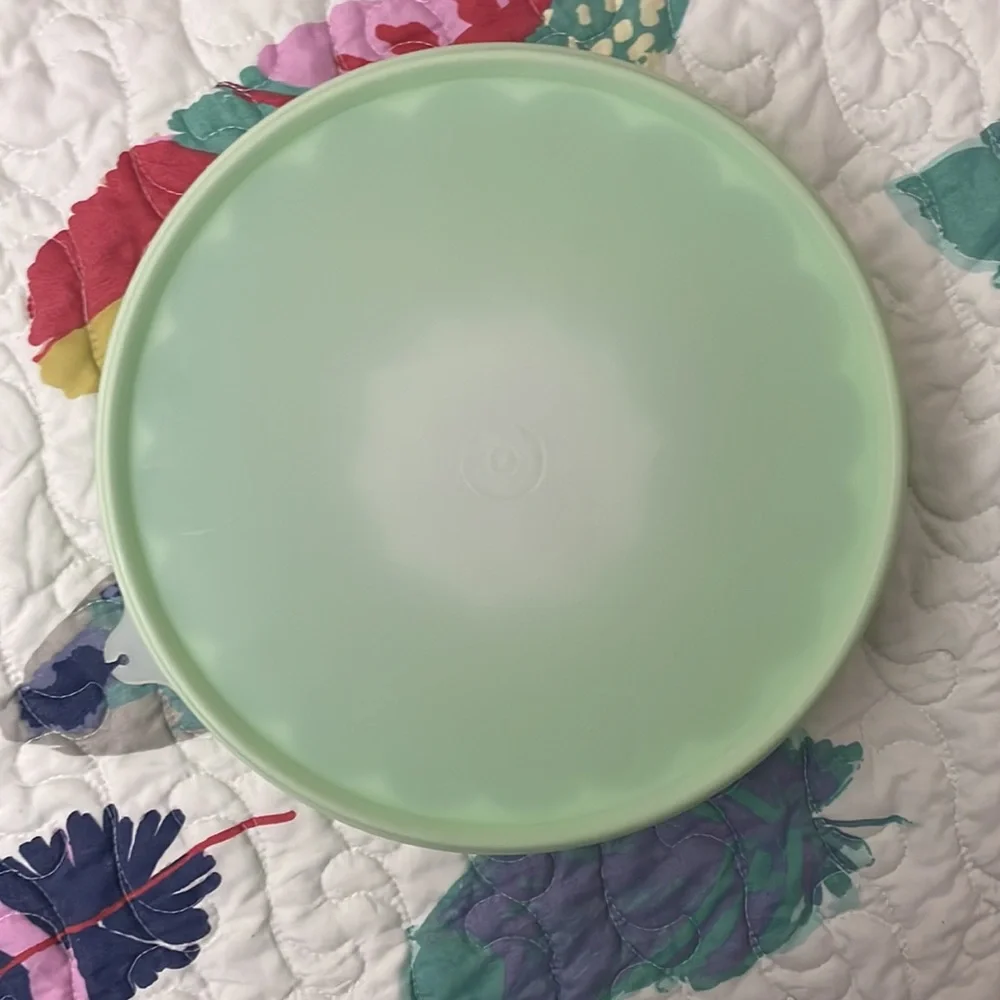 ✨Vintage EUC Tupperware 3 piece jello mold in Jadeite EXCELLENT CONDITION - Picture 4 of 5